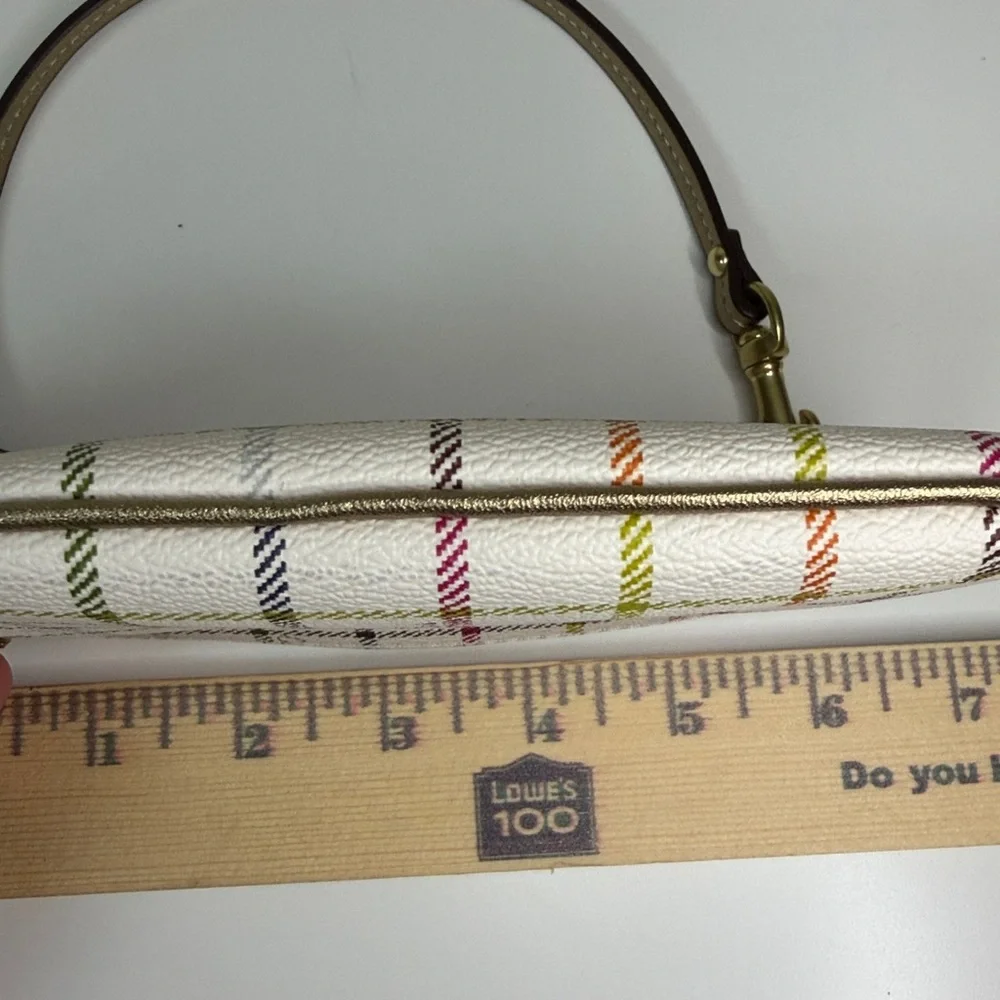 Coach | Peyton Heritage Tattersall Multicolor Wristlet Pouch - Picture 7 of 10